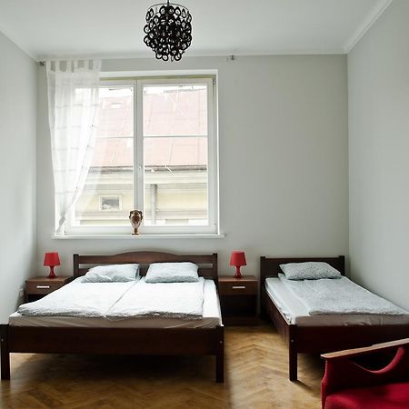 Tramp Aparthostel Krakow Exterior photo